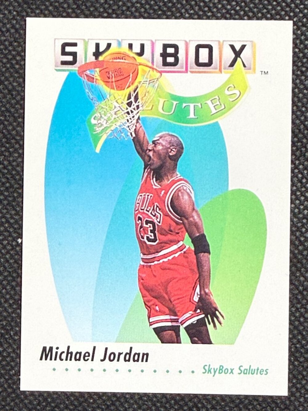 SkyBox 1992 SkyBox Salutes Michael Jordan Chicago Bulls #572 Insert Card